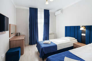 Гостиница Авантаж Ессентуки Двухместный номер с 2 отдельными кроватями-2